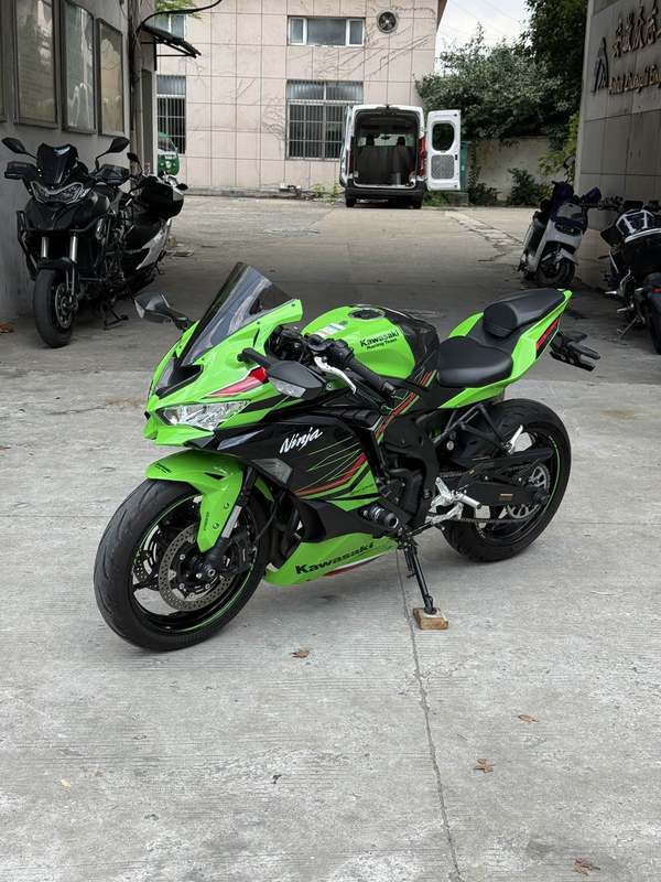 二手川崎ZX-4R