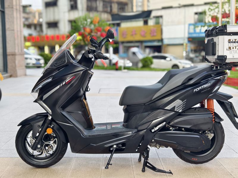 二手QJMOTOR鸿250