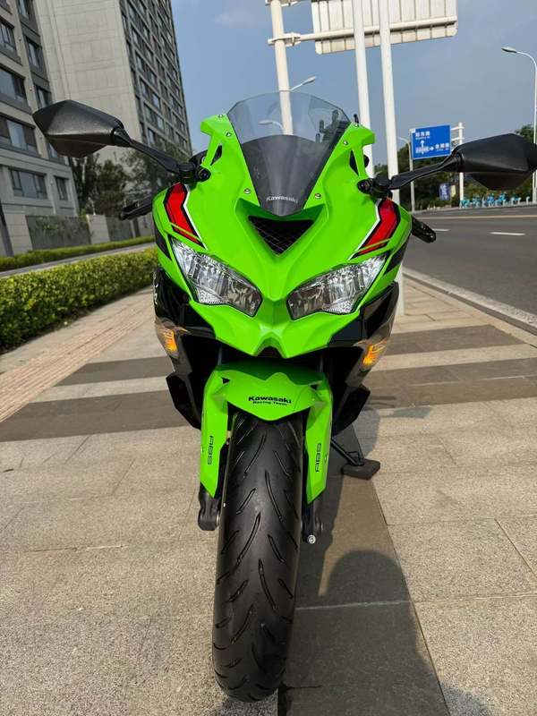 二手川崎ZX-4R