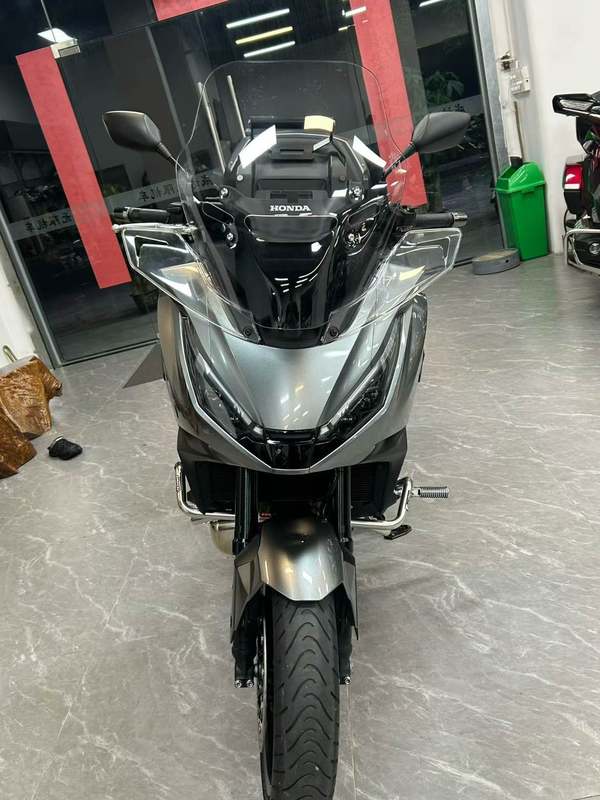 二手本田NT1100