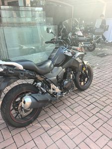 二手豪爵铃木DL250
