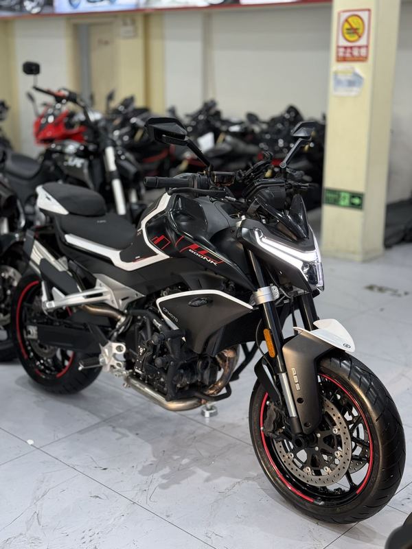 二手春风800NK