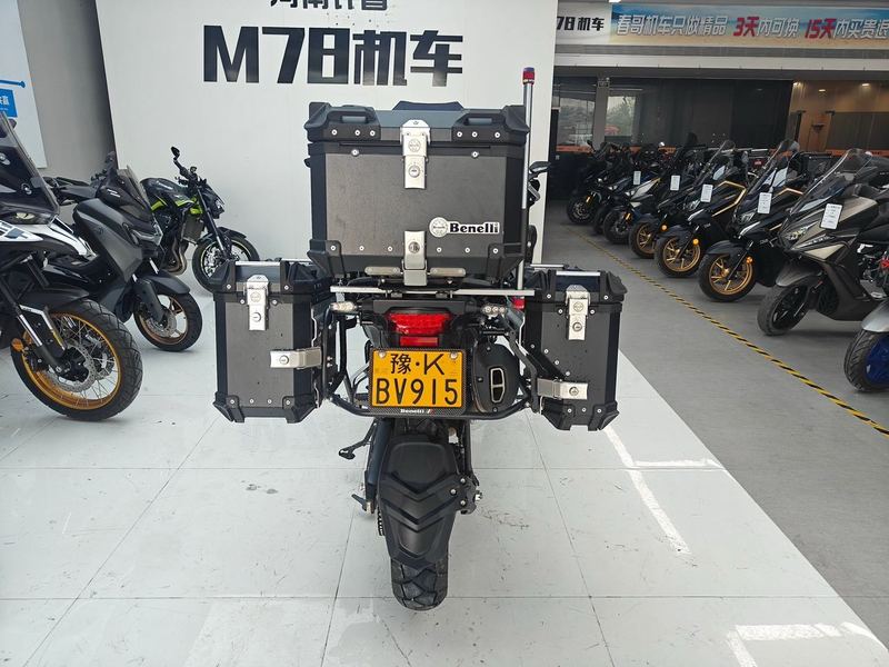 二手贝纳利TRK552