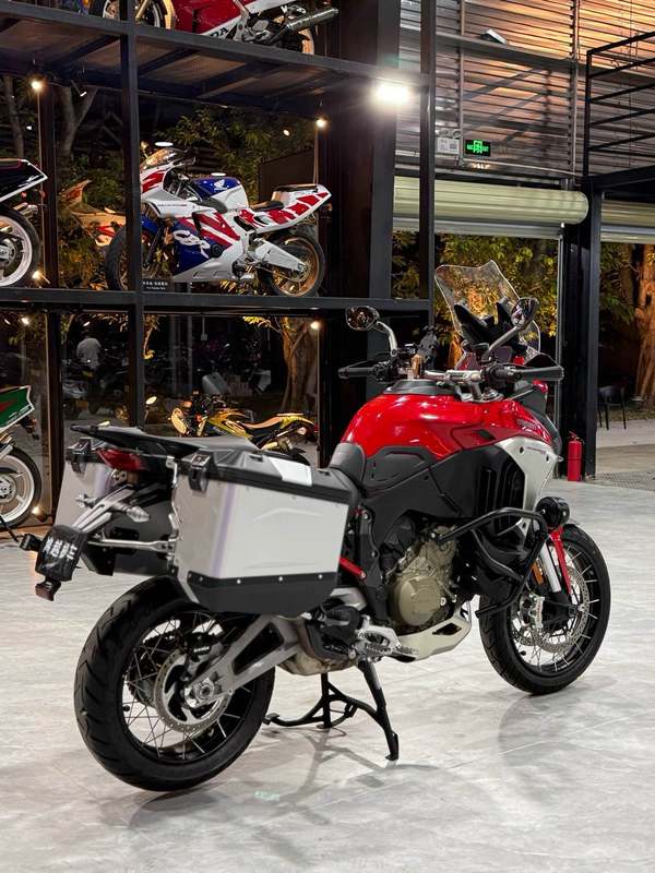 二手杜卡迪Multistrada V4