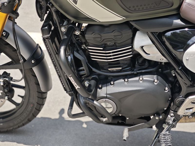 二手凯旋Scrambler 400 X