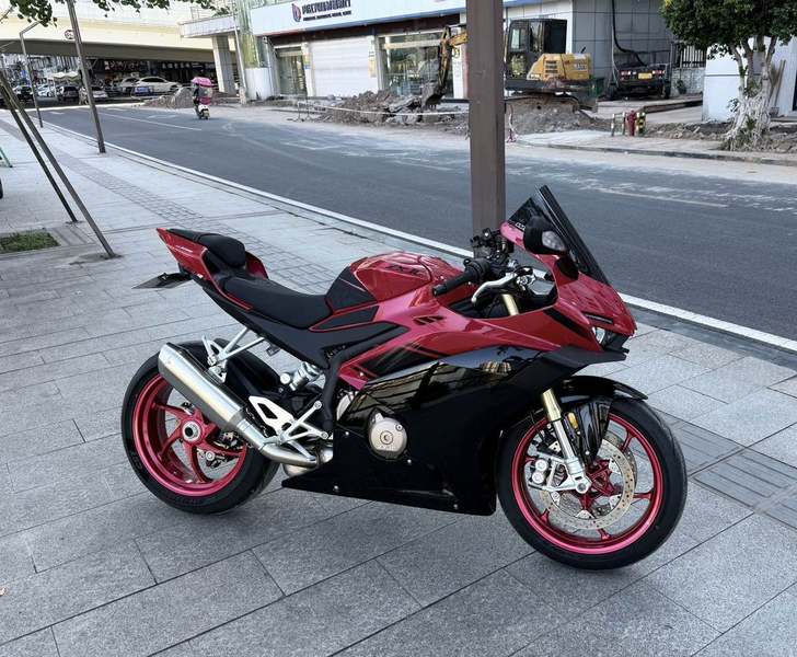 二手张雪机车500RR