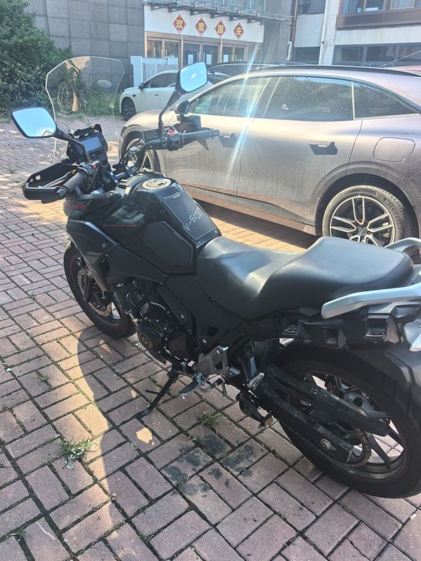 二手豪爵铃木DL250