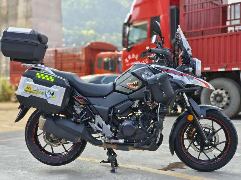 二手豪爵铃木DL250
