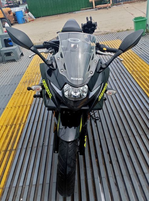 二手豪爵铃木GSX250R