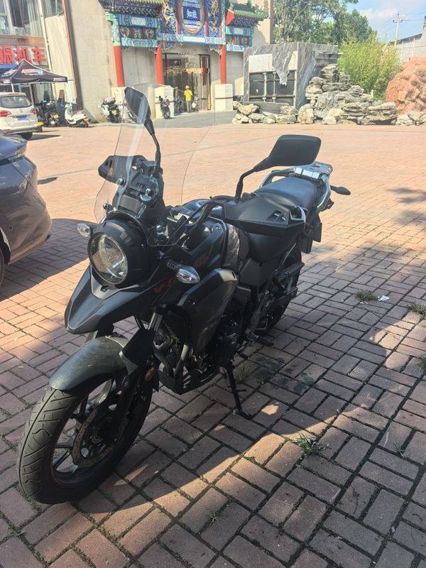 二手豪爵铃木DL250