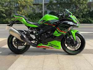 二手川崎ZX-4R