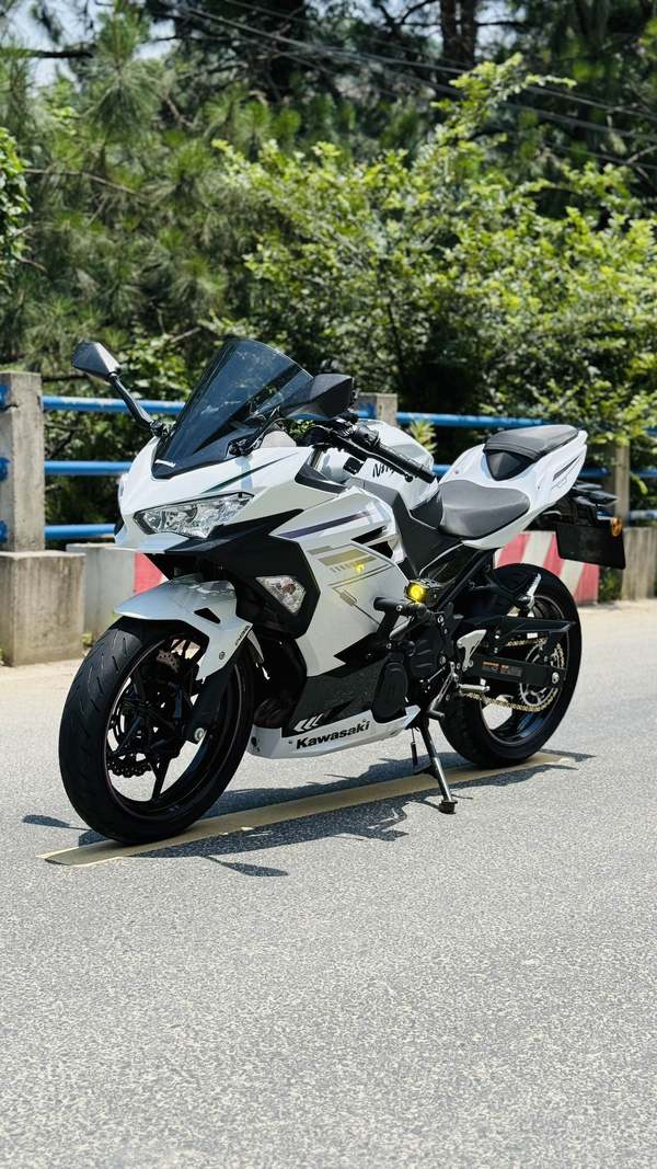 二手川崎Ninja 400