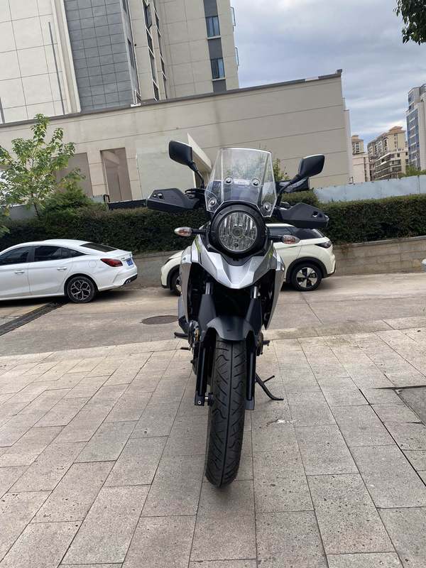 二手豪爵铃木DL250