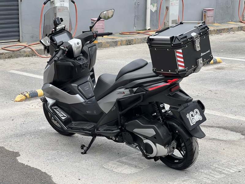 二手无极SR250GT