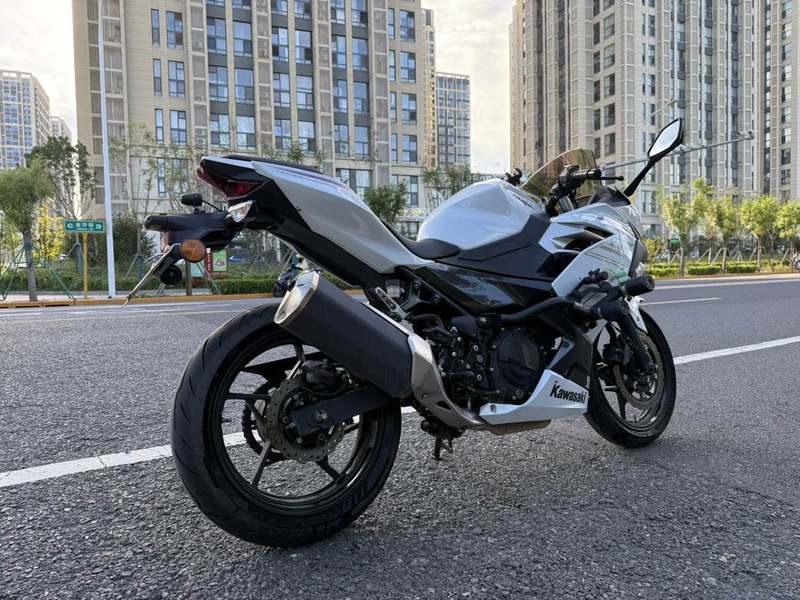 二手川崎Ninja 400