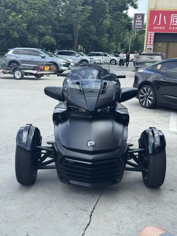 二手庞巴迪Spyder F3 
