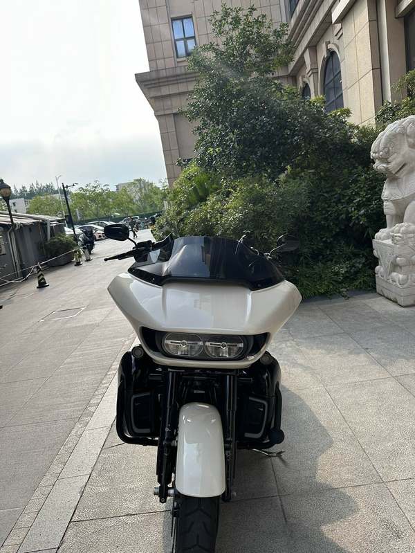 二手哈雷戴维森公路滑翔 Road Glide