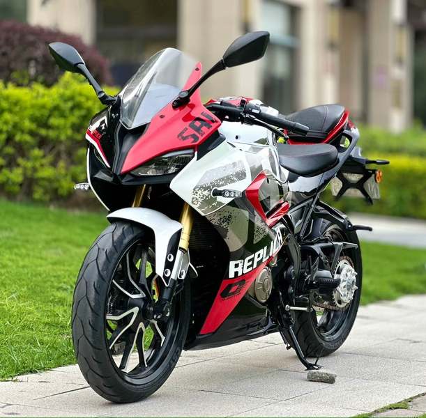 二手QJMOTOR赛250