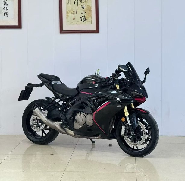 二手QJMOTOR赛600