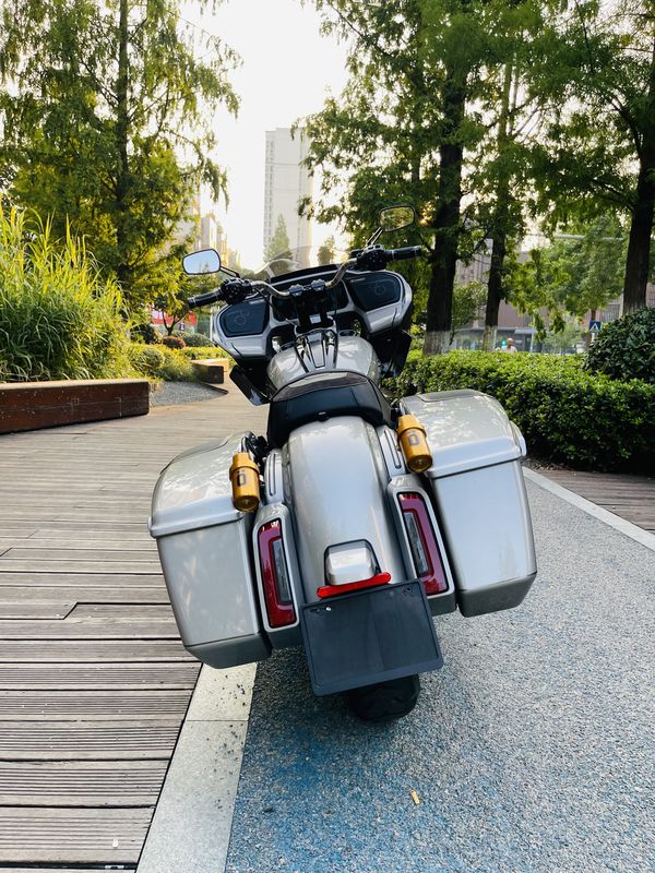 二手哈雷戴维森公路滑翔 Road Glide