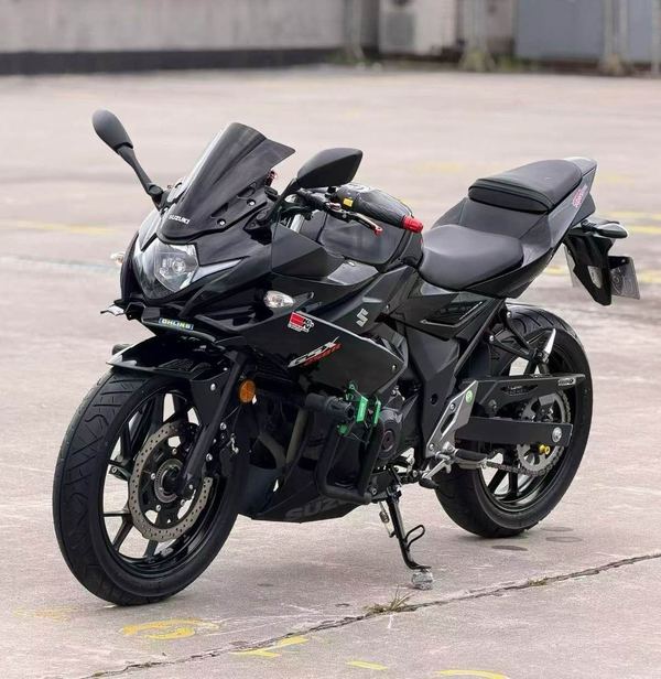 二手豪爵铃木GSX250R