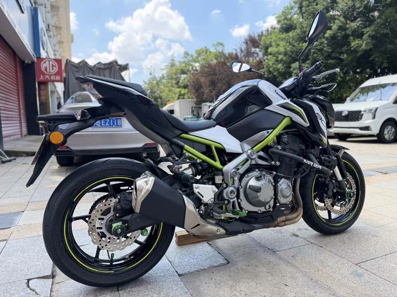 二手川崎Z900
