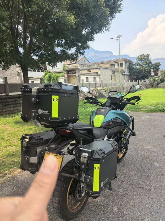 二手贝纳利TRK902