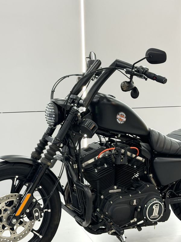二手哈雷戴维森Iron883 硬汉