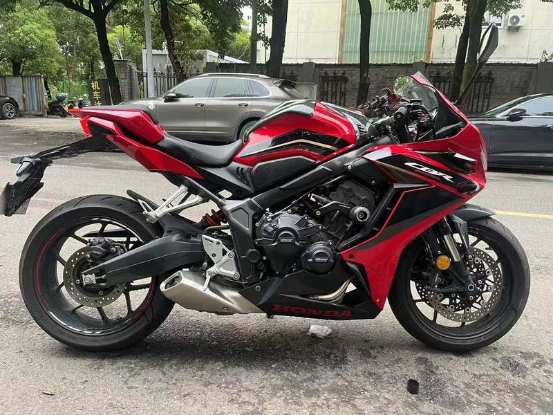 二手本田CBR650R
