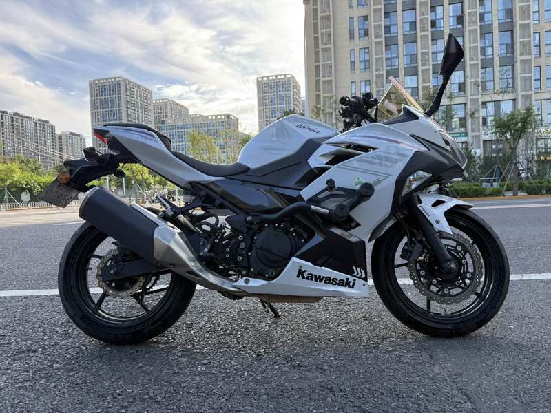 二手川崎Ninja 400