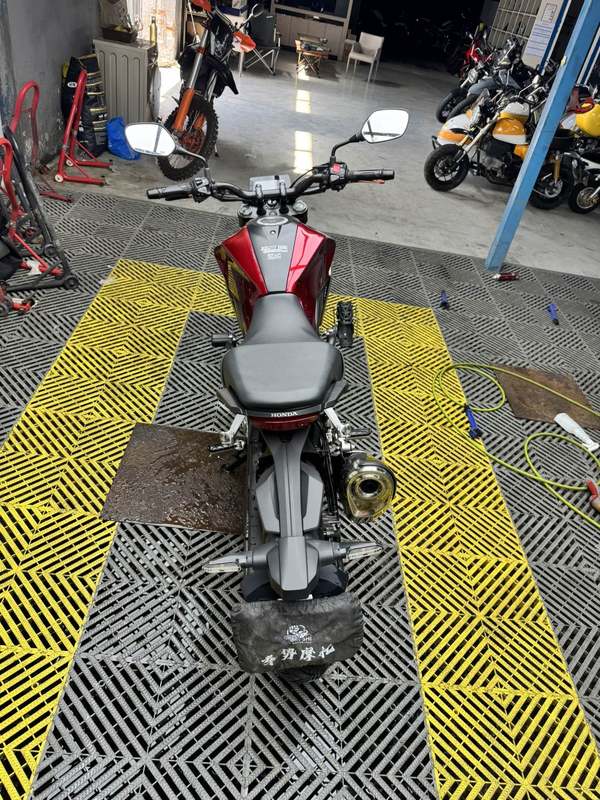 二手本田CB300R