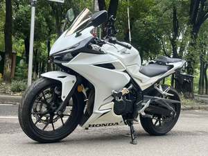 二手本田CBR400R