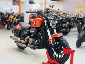 二手QJMOTOR闪300