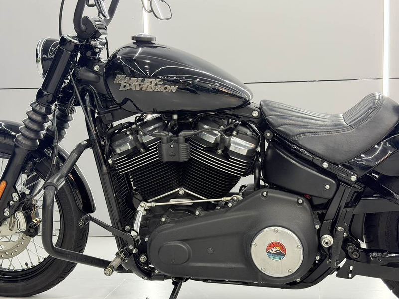 二手哈雷戴维森街霸 Street Bob