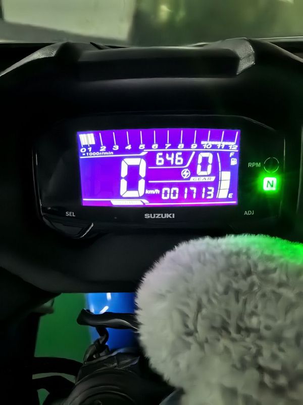 二手济南铃木极客飒 Gixxer 155