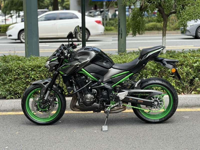 二手川崎Z900