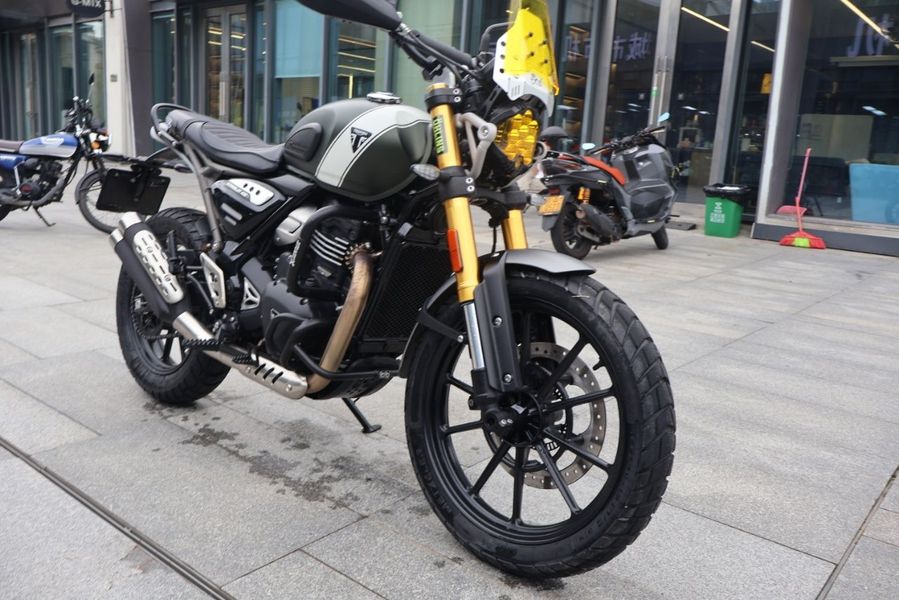 二手凯旋Scrambler 400 X