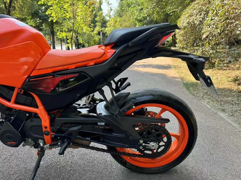 二手KTMR2R390 Duke
