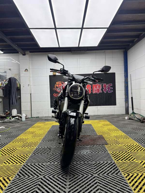 二手本田CB300R