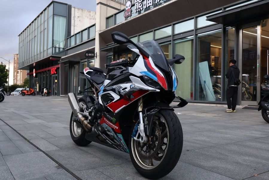 二手宝马S 1000 R