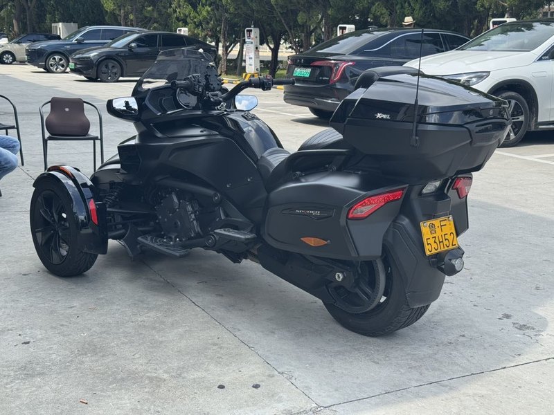 二手庞巴迪Spyder F3 