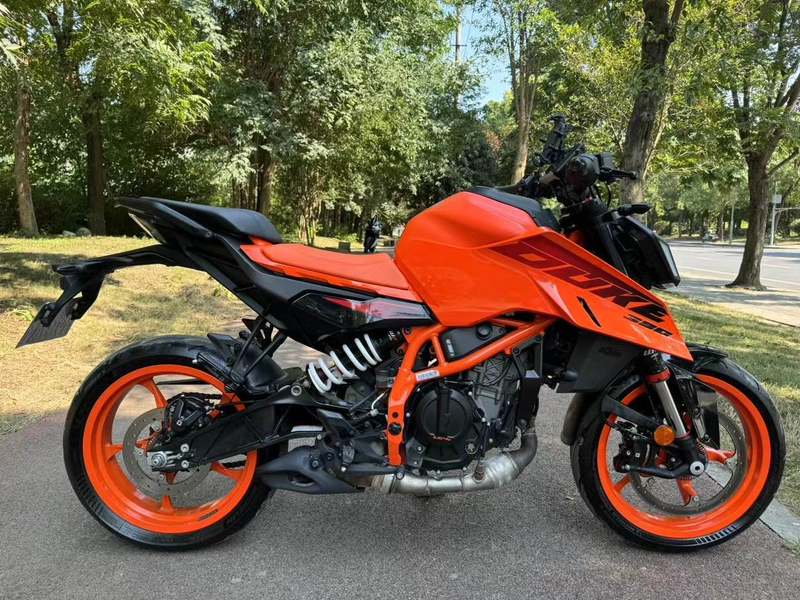 二手KTMR2R390 Duke