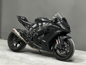 二手川崎Ninja ZX-10R(海外)