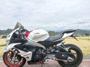 二手阿普利亚RS 660 