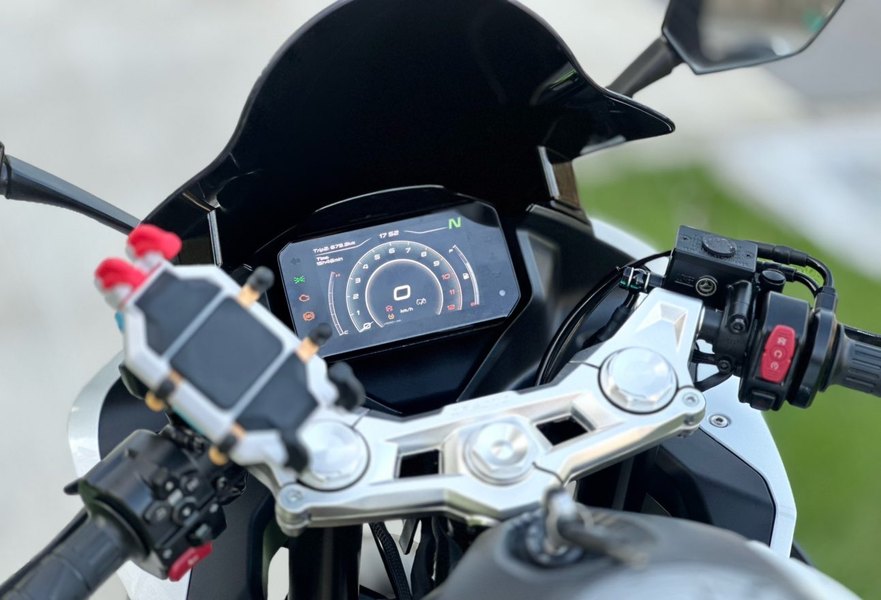 二手春风250SR