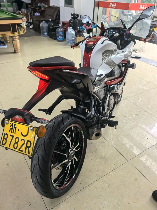 二手QJMOTOR赛250