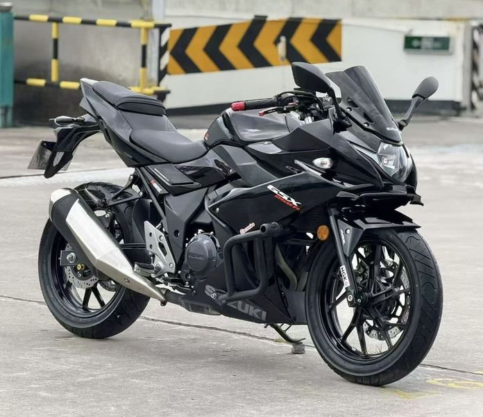 二手豪爵铃木GSX250R