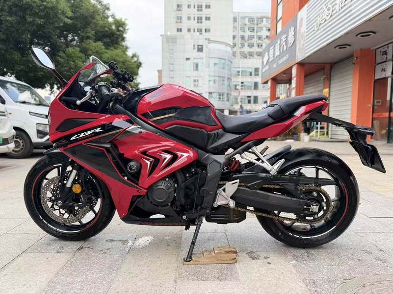 二手本田CBR650R