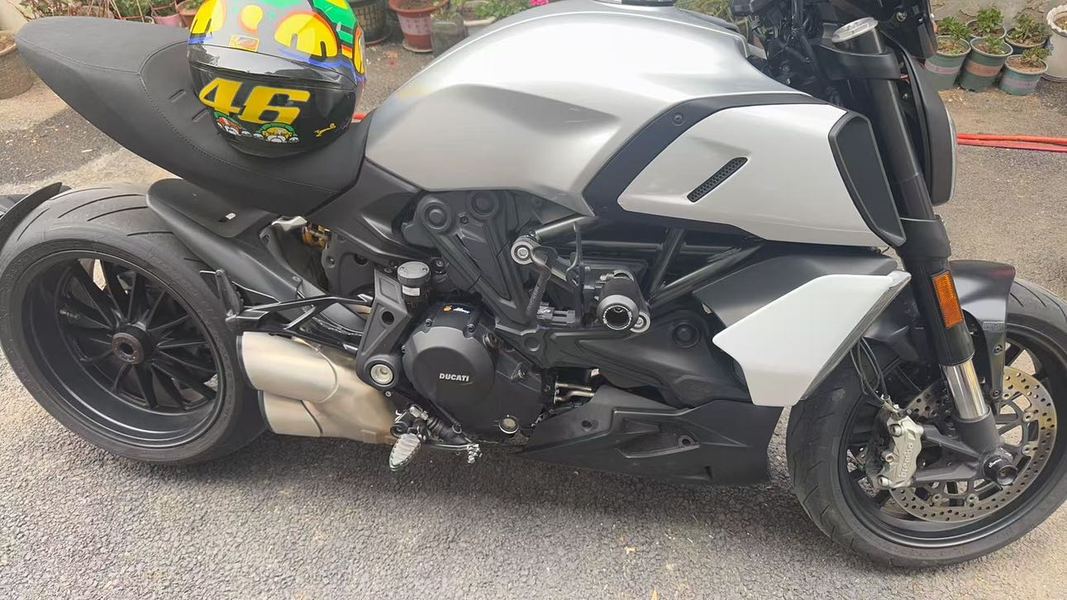 二手杜卡迪Diavel 