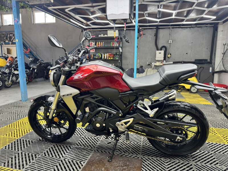 二手本田CB300R